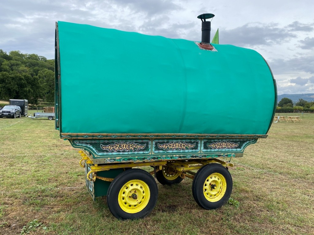 ledge wagon